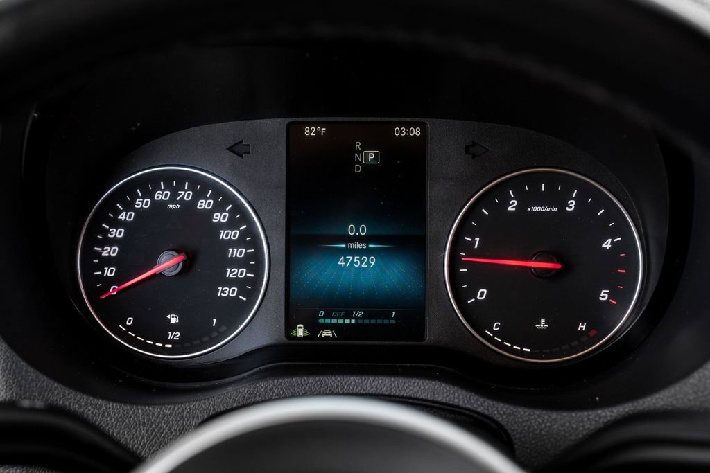 Used 2020 Mercedes-Benz Sprinter 3500 w/ Windows All Around Package image 15