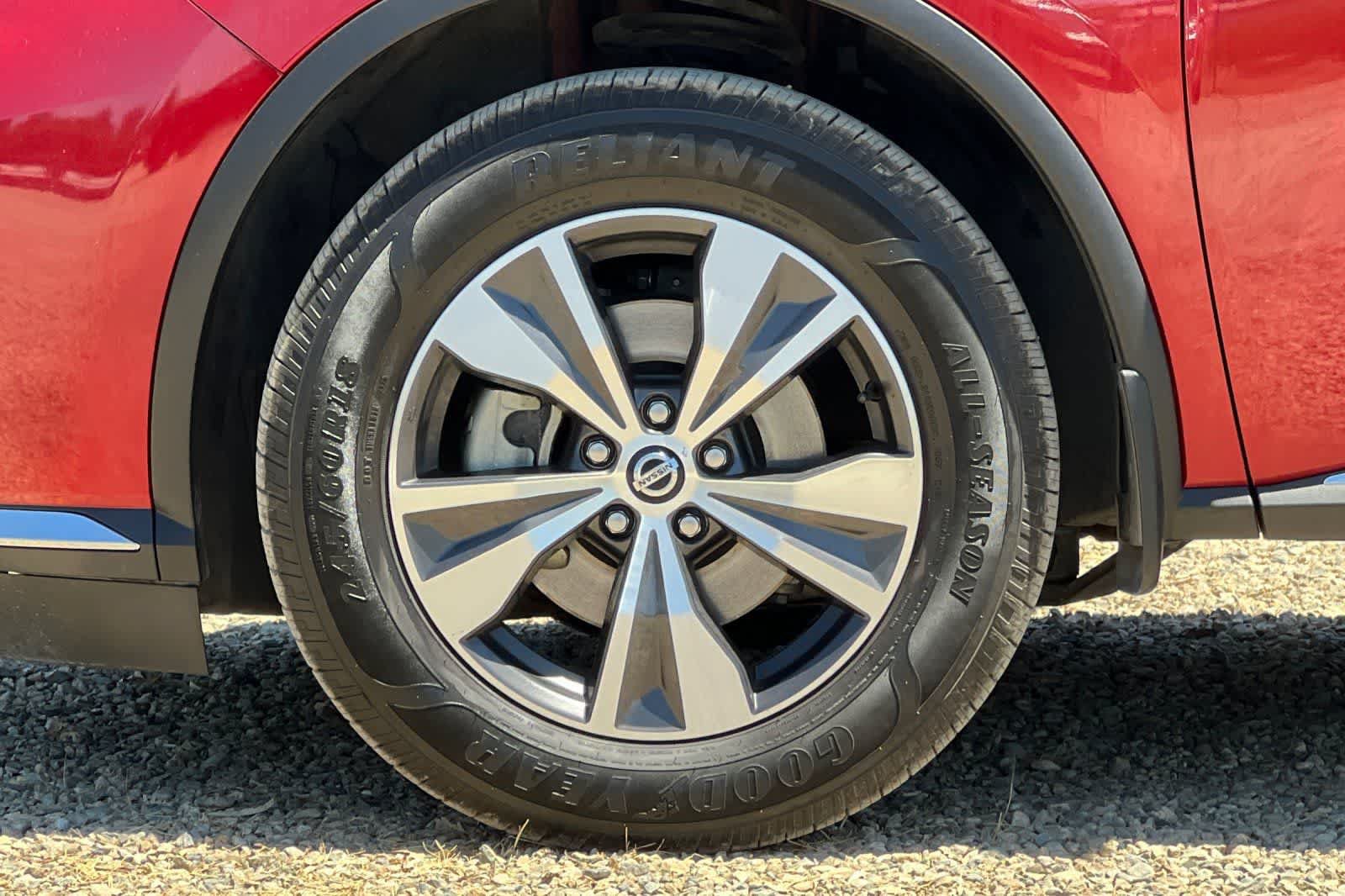 Used 2021 Nissan Murano SV FWD image 35