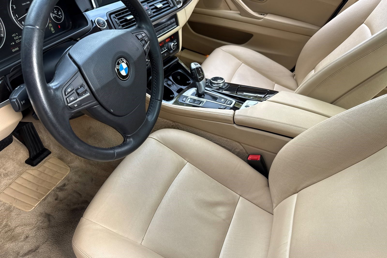 Used 2014 BMW 528i Sedan image 11