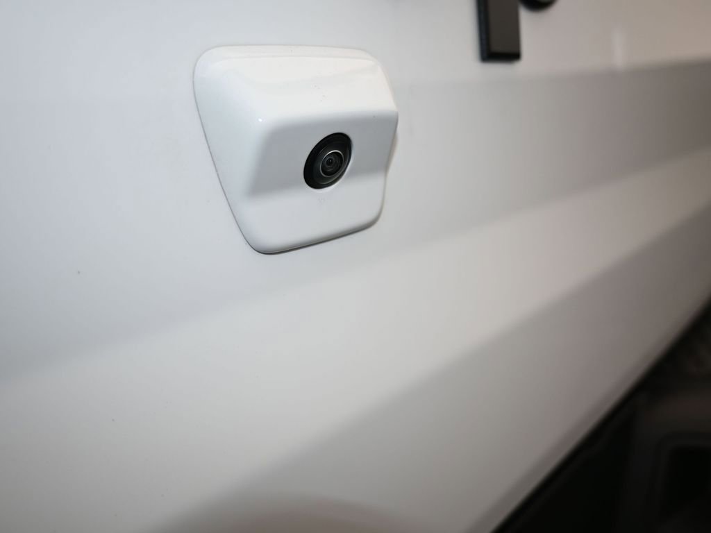 Used 2024 Jeep Gladiator Sport image 37