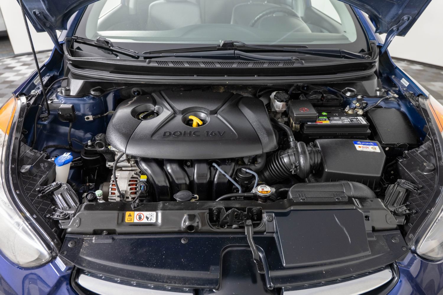 Used 2013 Hyundai Elantra GLS w/ Preferred Pkg FWD image 40