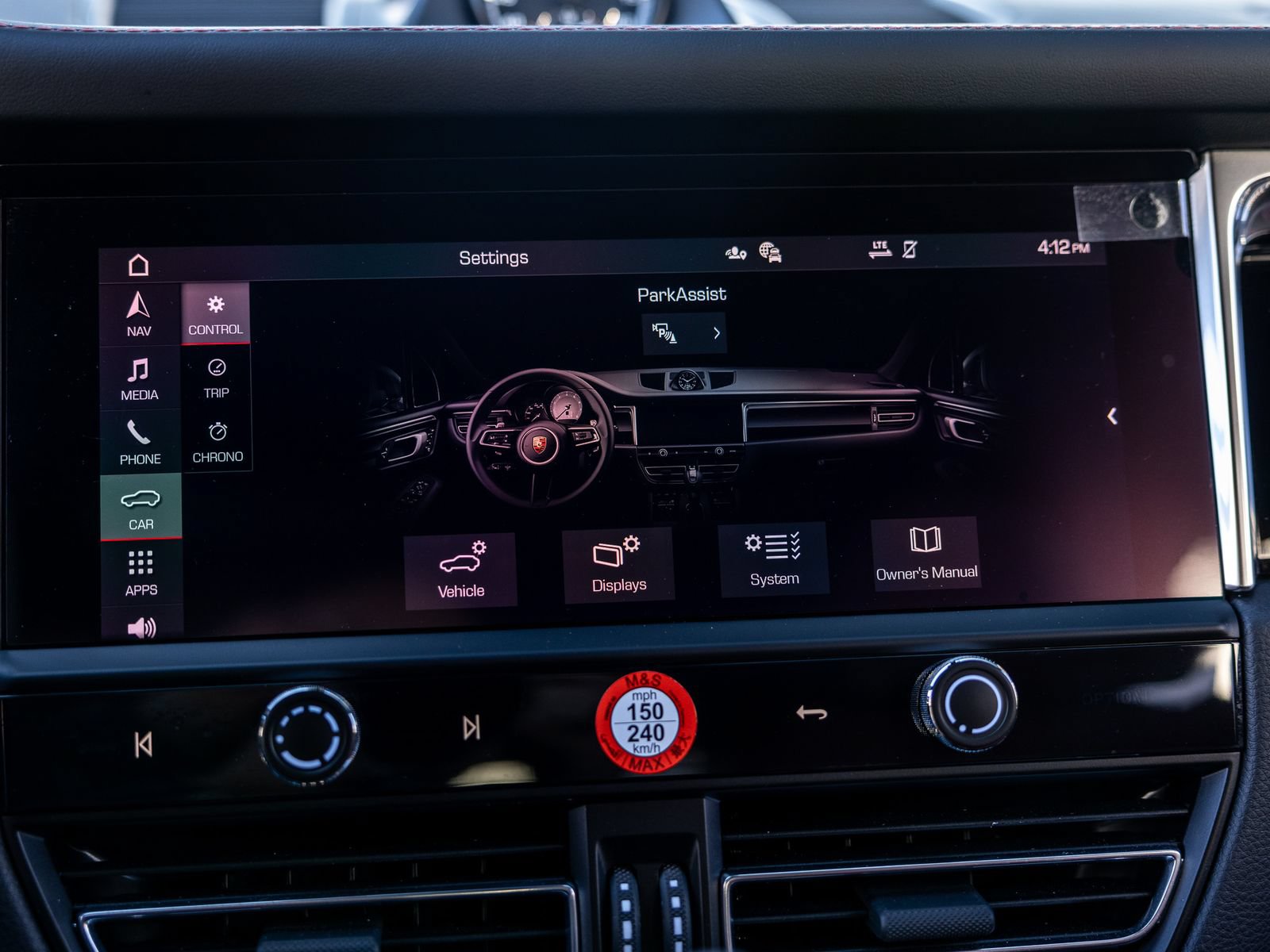 Certified 2025 Porsche Macan S AWD/4WD image 57