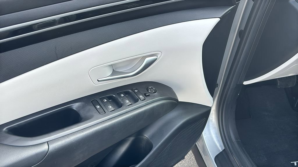 Used 2023 Hyundai Tucson SEL AWD/4WD image 14