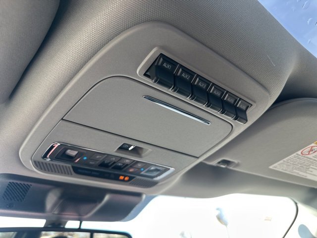 New 2026 Ford F250 Lariat w/ Tremor Off-Road Package image 38