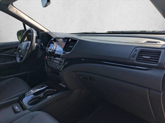 Used 2022 Honda Ridgeline Black Edition image 23