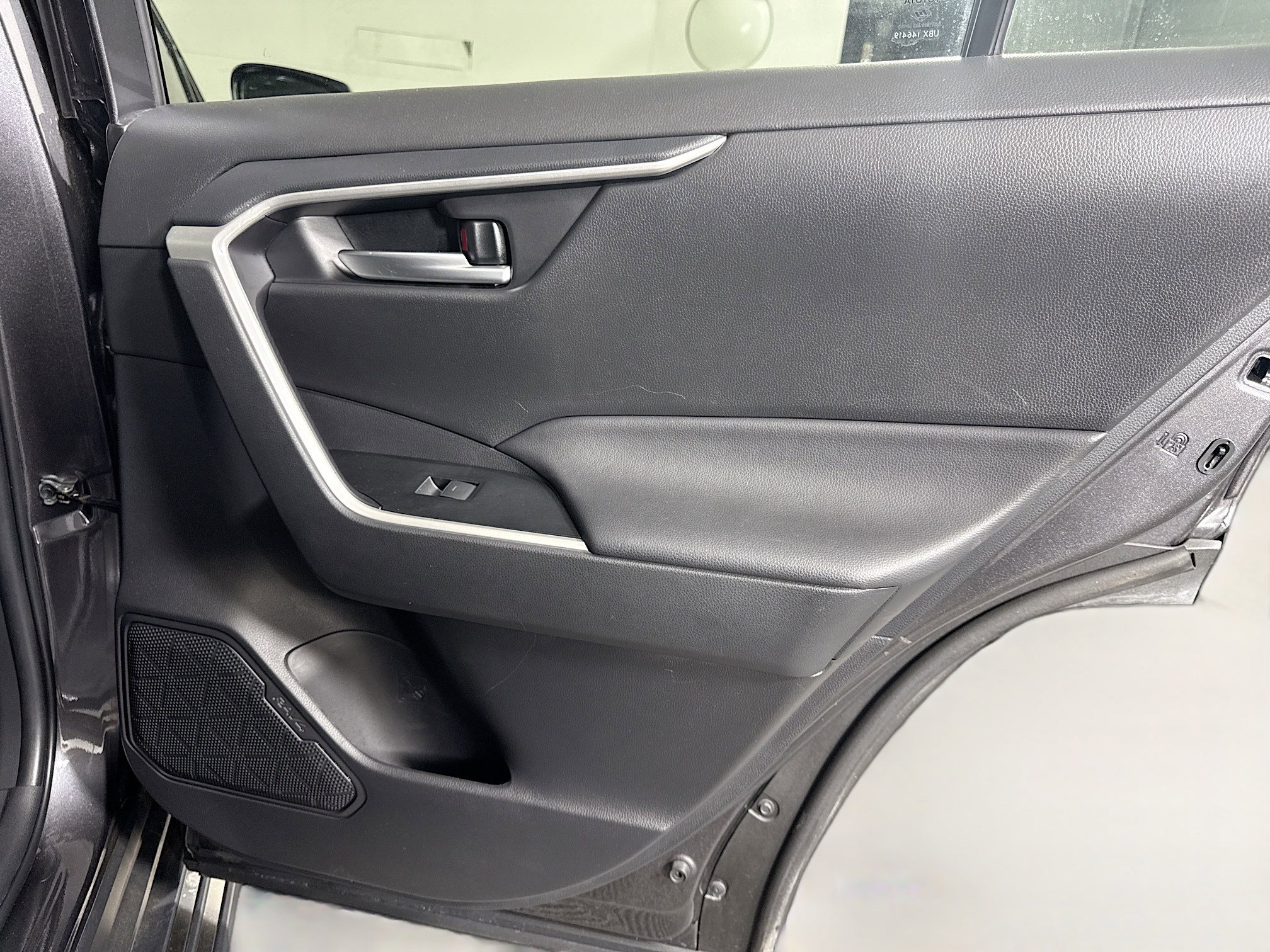 Used 2024 Toyota RAV4 XLE w/ Convenience Package image 28