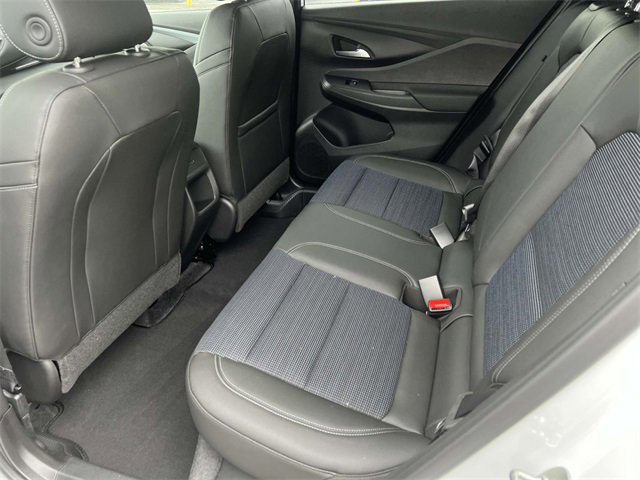 Used 2025 Buick Envista Preferred w/ Convenience I Package image 11