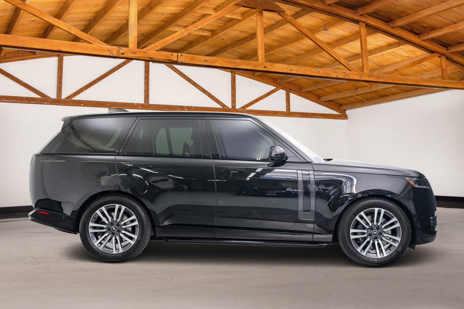 Used 2023 Land Rover Range Rover SE image 6