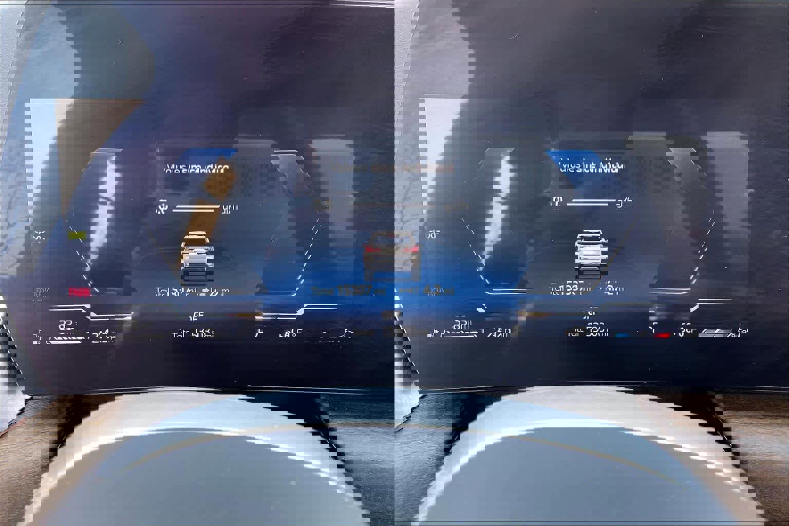 Used 2024 BMW X1 xDrive28i w/ Premium Package image 27