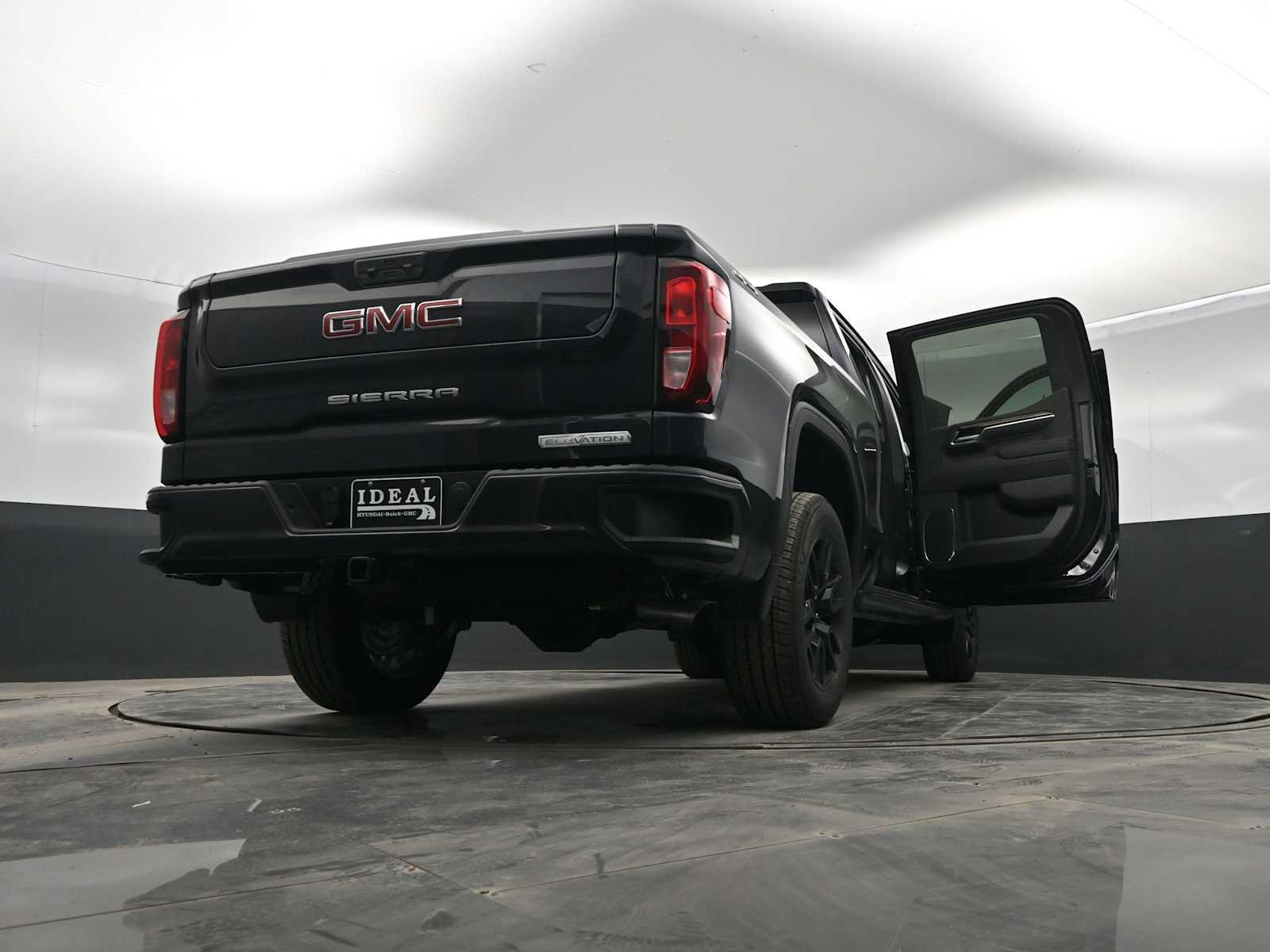 New 2026 GMC Sierra 1500 Elevation image 46
