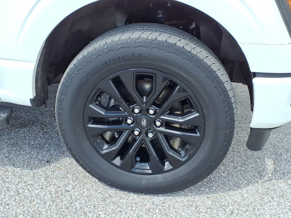 Used 2024 Ford F150 Lariat w/ Equipment Group 502A High AWD/4WD image 9