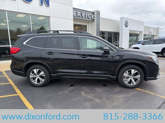 Used 2023 Subaru Ascent Premium w/ Convenience Package AWD/4WD image 9