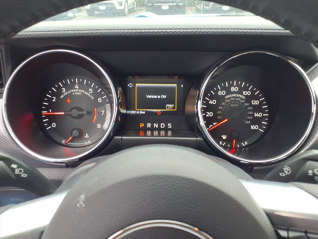 Used 2017 Ford Mustang Coupe image 12