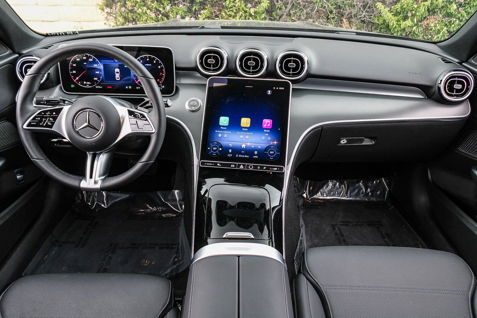 Certified 2025 Mercedes-Benz C 300 4MATIC Sedan image 13