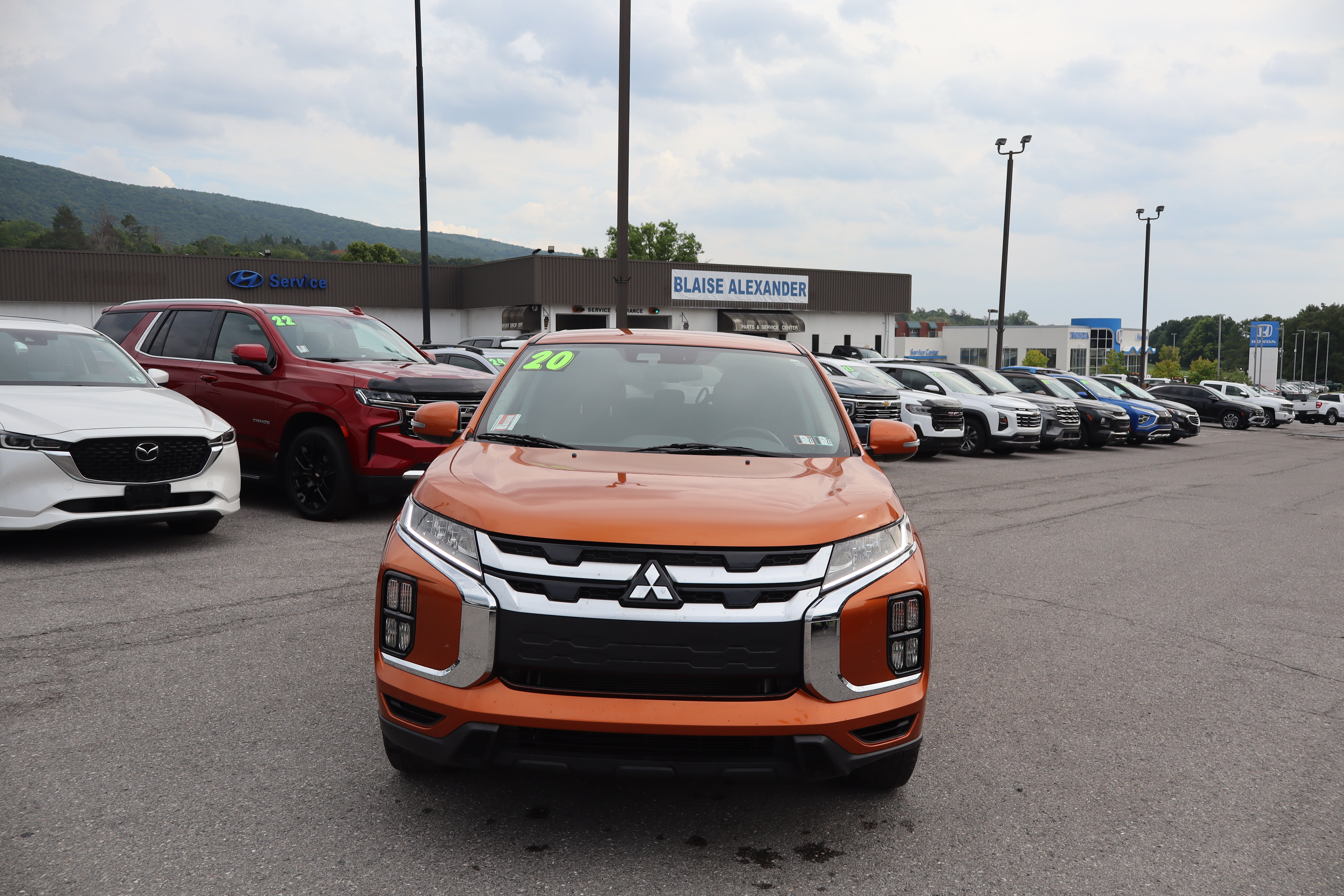 Used 2020 Mitsubishi Outlander Sport SE AWD/4WD image 11