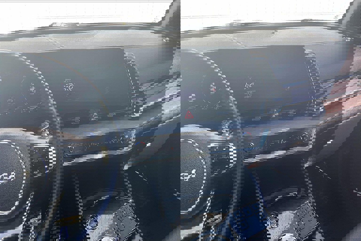 Used 2023 Kia Sportage X-Line Prestige image 7