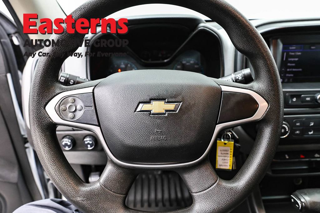 Used 2021 Chevrolet Colorado W/T w/ WT Convenience Package AWD/4WD image 10