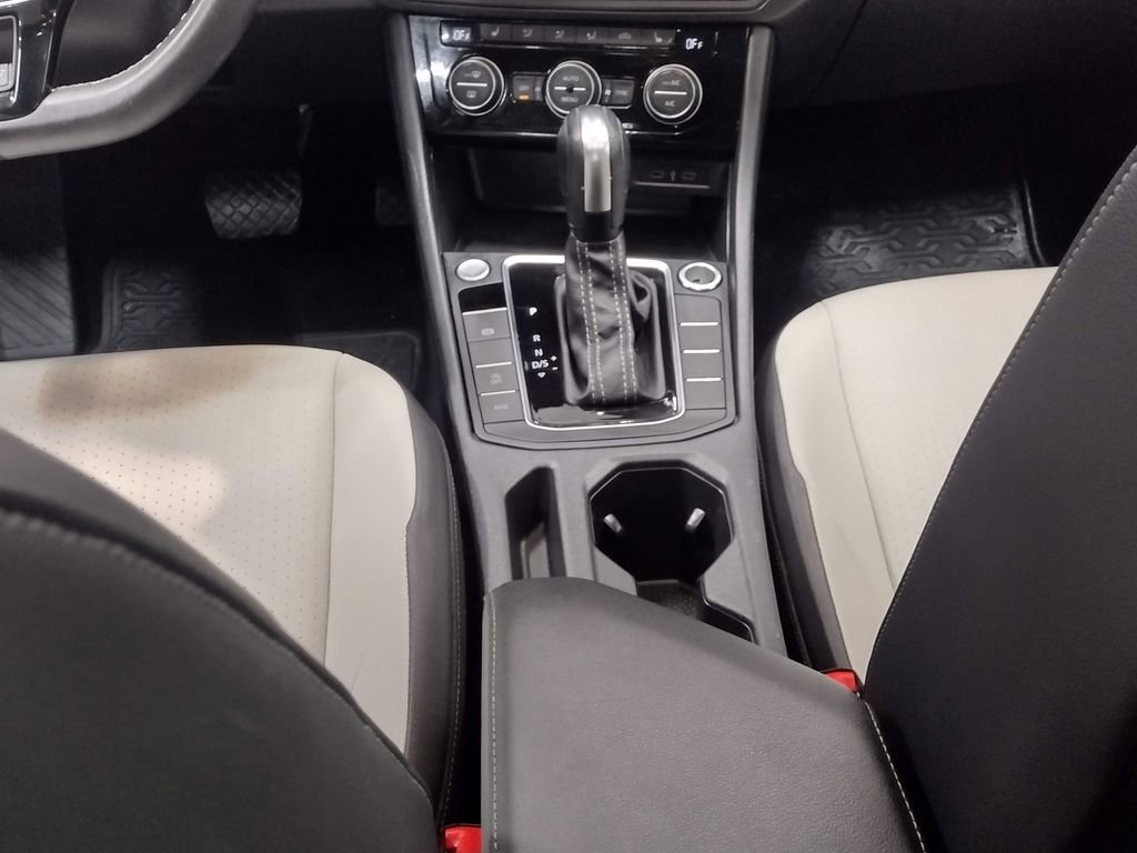 Used 2021 Volkswagen Jetta R-Line image 35