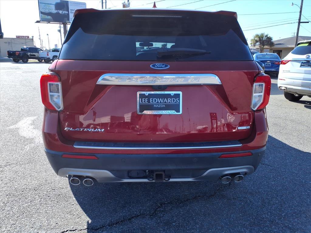 Used 2020 Ford Explorer Platinum w/ Premium Technology Package image 3