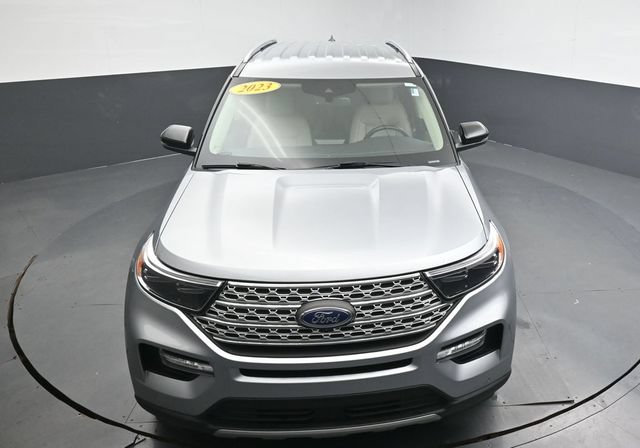 Certified 2023 Ford Explorer Limited w/ Equipment Group 301A RWD image 21