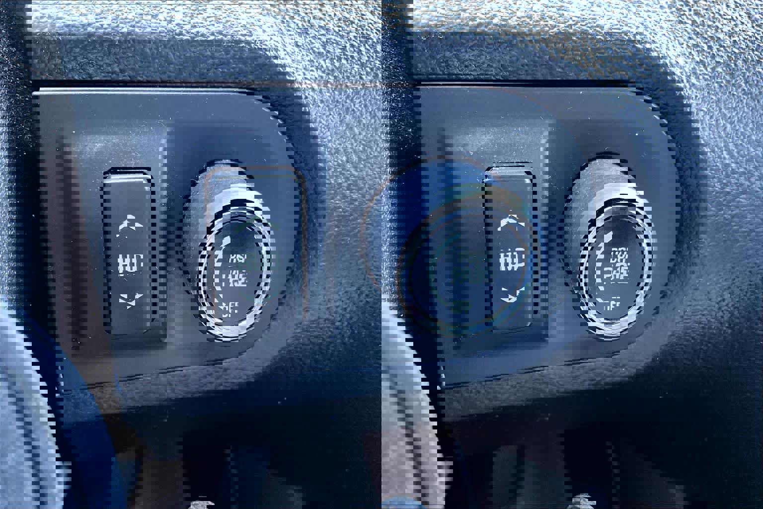 Used 2014 Chevrolet Camaro SS RWD image 33