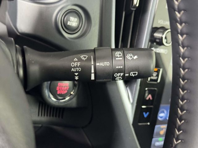 Certified 2025 Subaru Forester Limited image 24