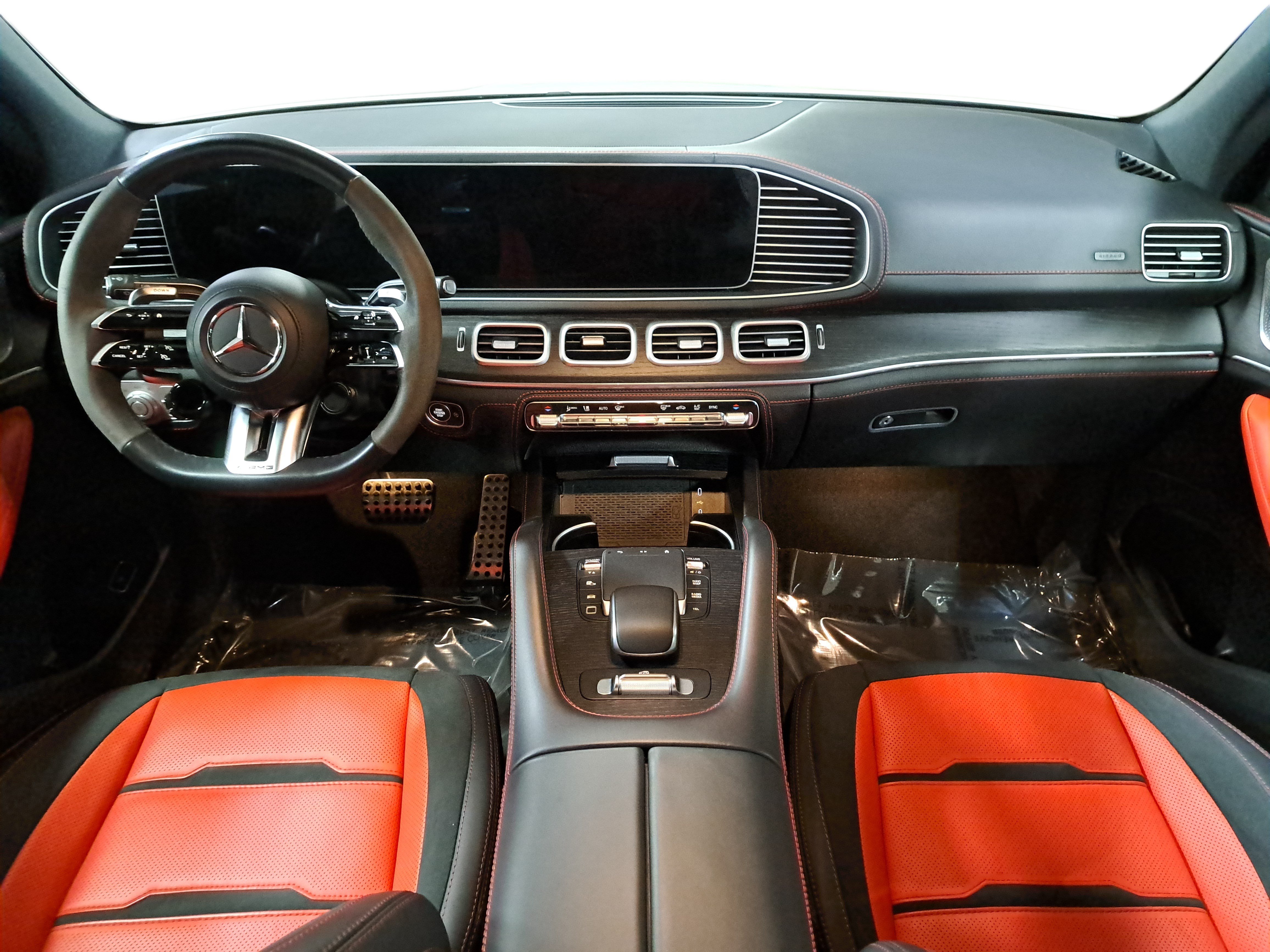 Certified 2025 Mercedes-Benz GLE 53 AMG 4MATIC image 10