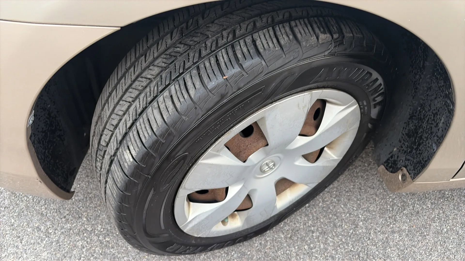 Used 2007 Toyota Camry LE image 28