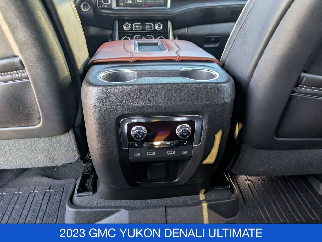 Used 2023 GMC Yukon Denali Ultimate AWD/4WD image 33
