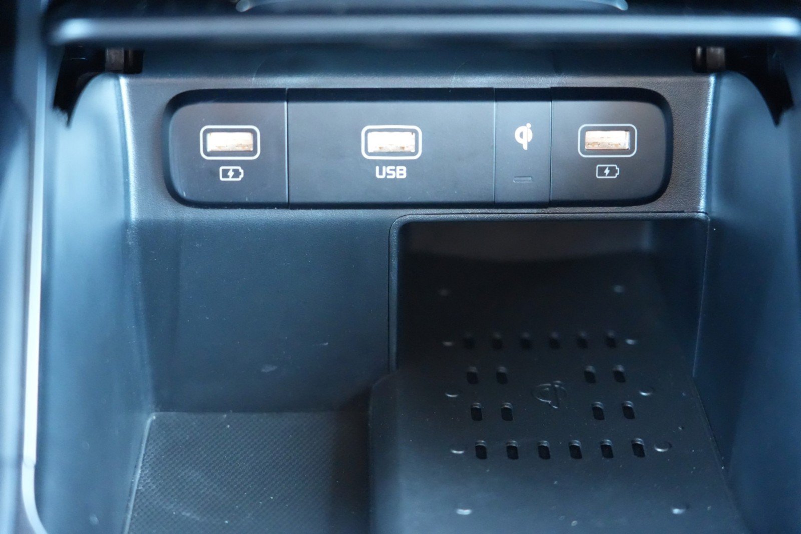 Used 2021 Kia Sorento EX FWD image 30