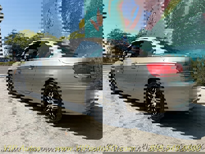 Used 2008 BMW 328i Convertible image 42