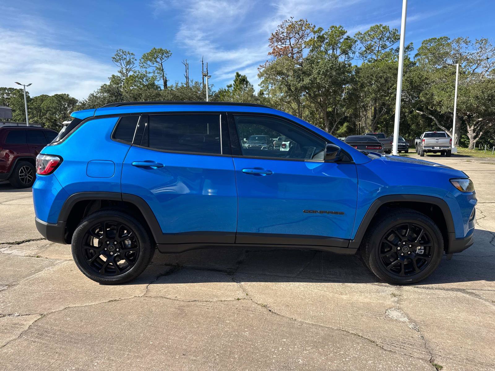 New 2026 Jeep Compass Latitude AWD/4WD image 2
