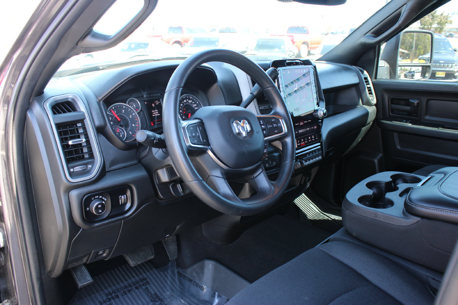 Used 2025 RAM 2500 Tradesman AWD/4WD image 10