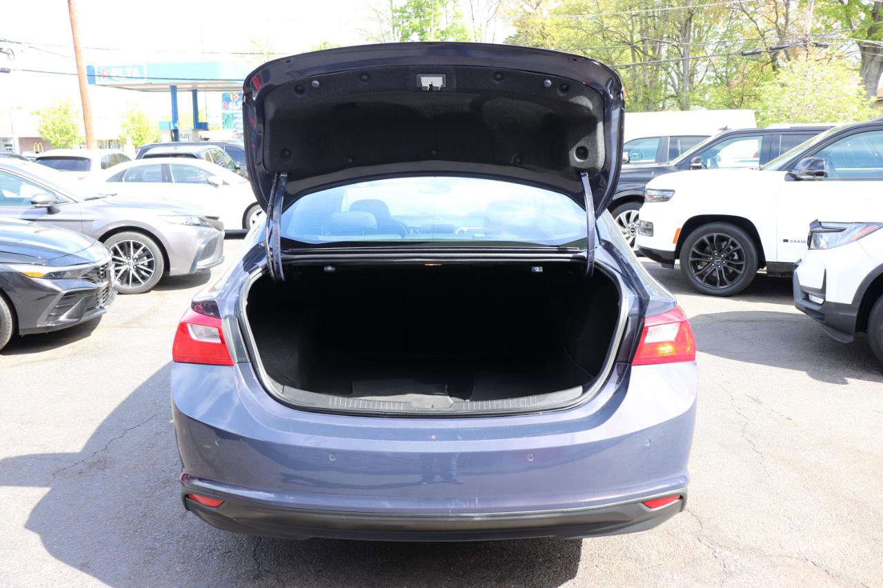 Used 2025 Chevrolet Malibu LT FWD image 47