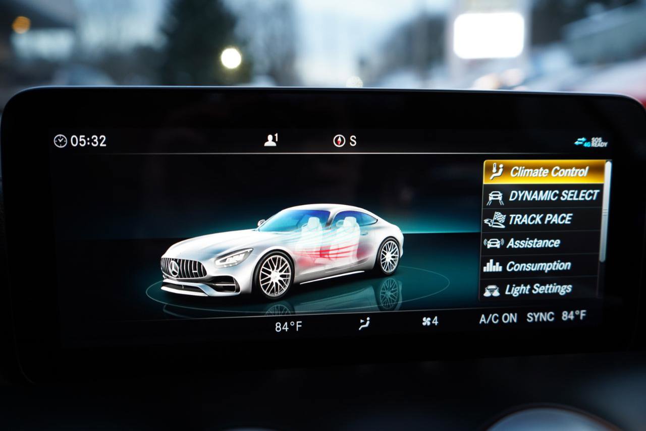 Used 2020 Mercedes-Benz AMG GT Coupe image 57