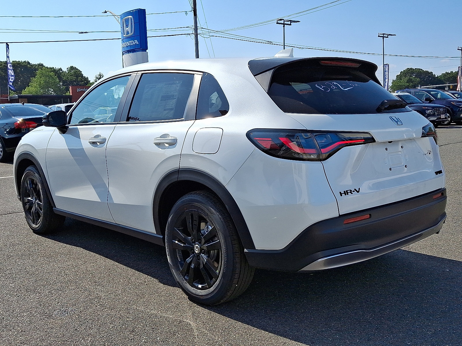 New 2026 Honda HR-V Sport image 4
