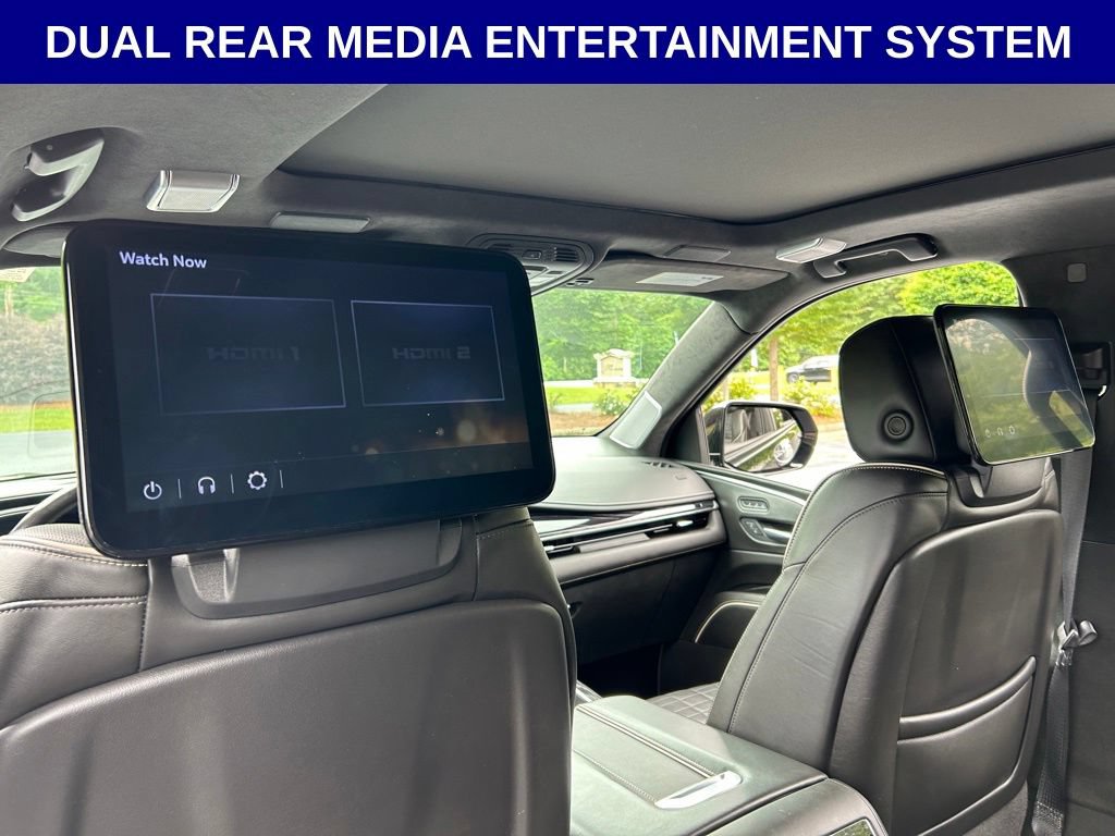 Used 2023 Cadillac Escalade ESV V AWD/4WD image 3