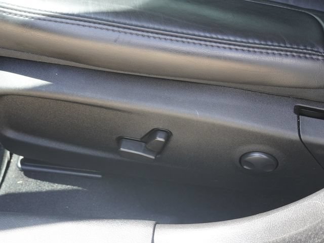 Certified 2022 Chrysler 300 Touring L RWD image 19
