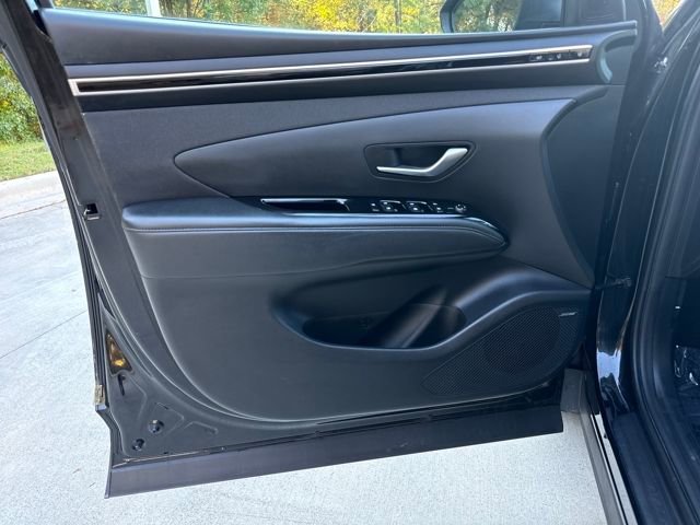 Used 2023 Hyundai Tucson Limited w/ Cargo Package image 14