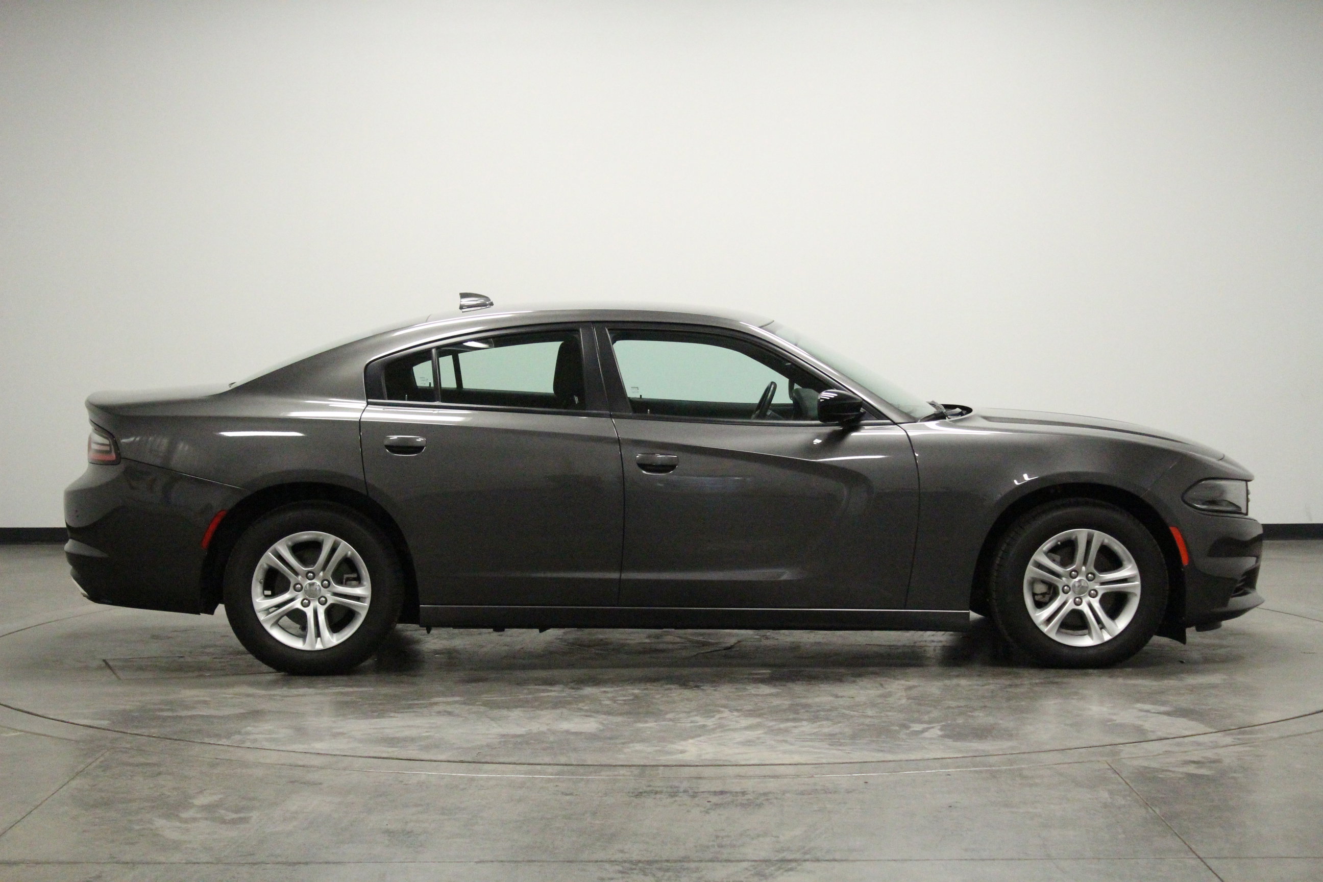 Used 2023 Dodge Charger SXT w/ Cold Weather Package RWD image 9