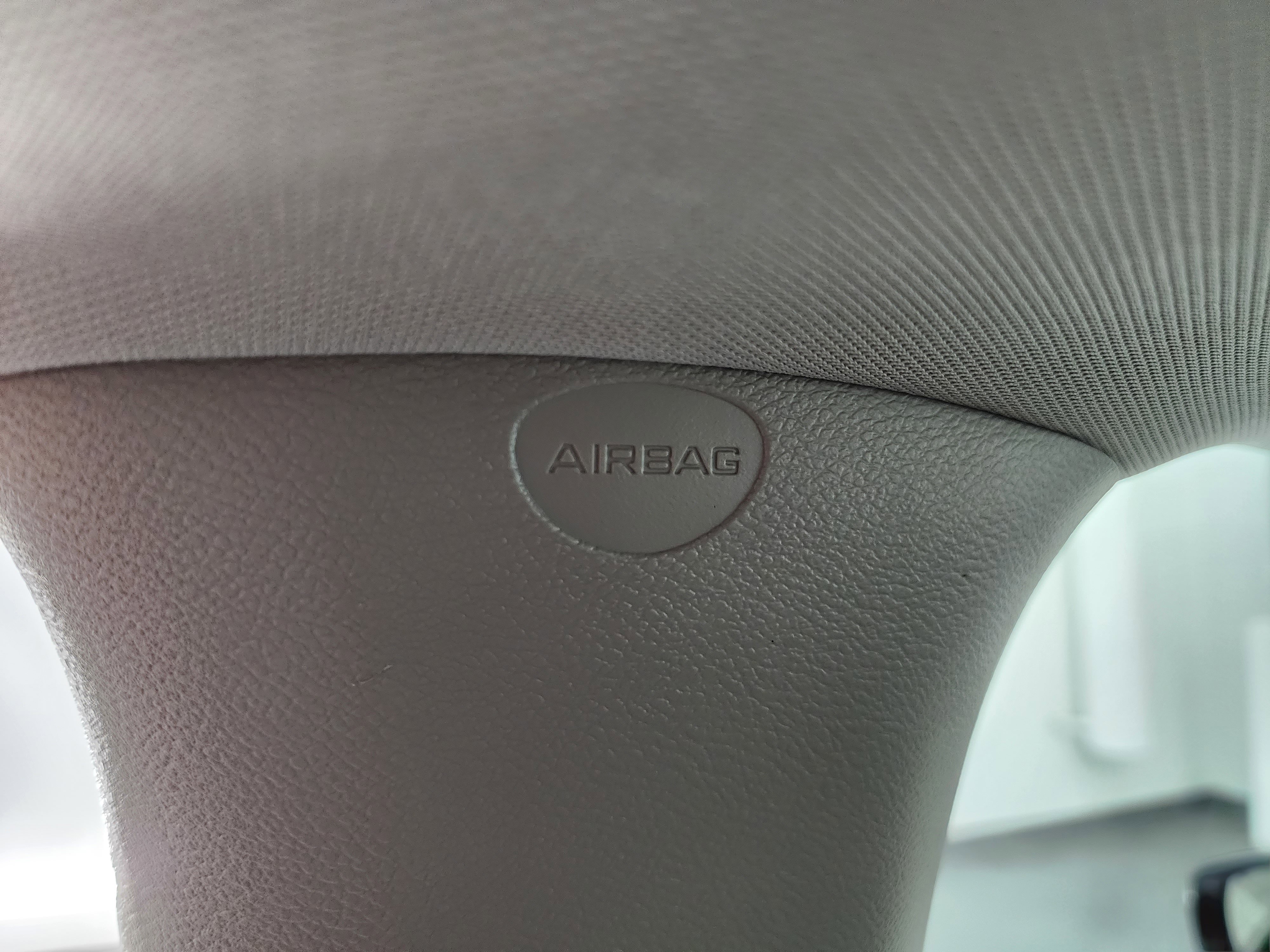 Used 2024 Chrysler Pacifica Touring-L image 44