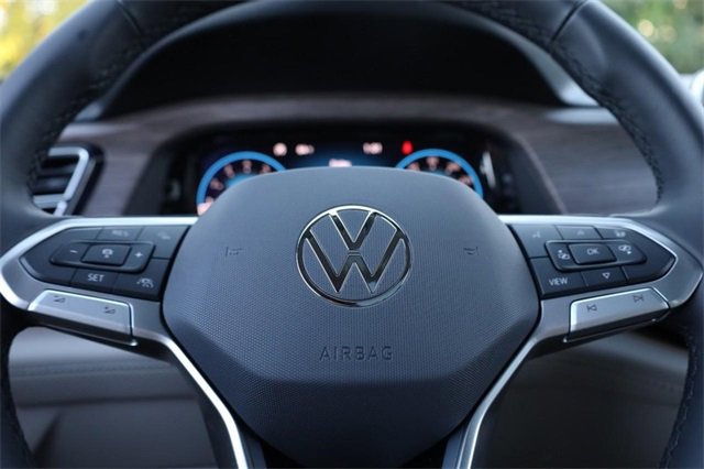 New 2026 Volkswagen Atlas SEL Premium R-Line image 14