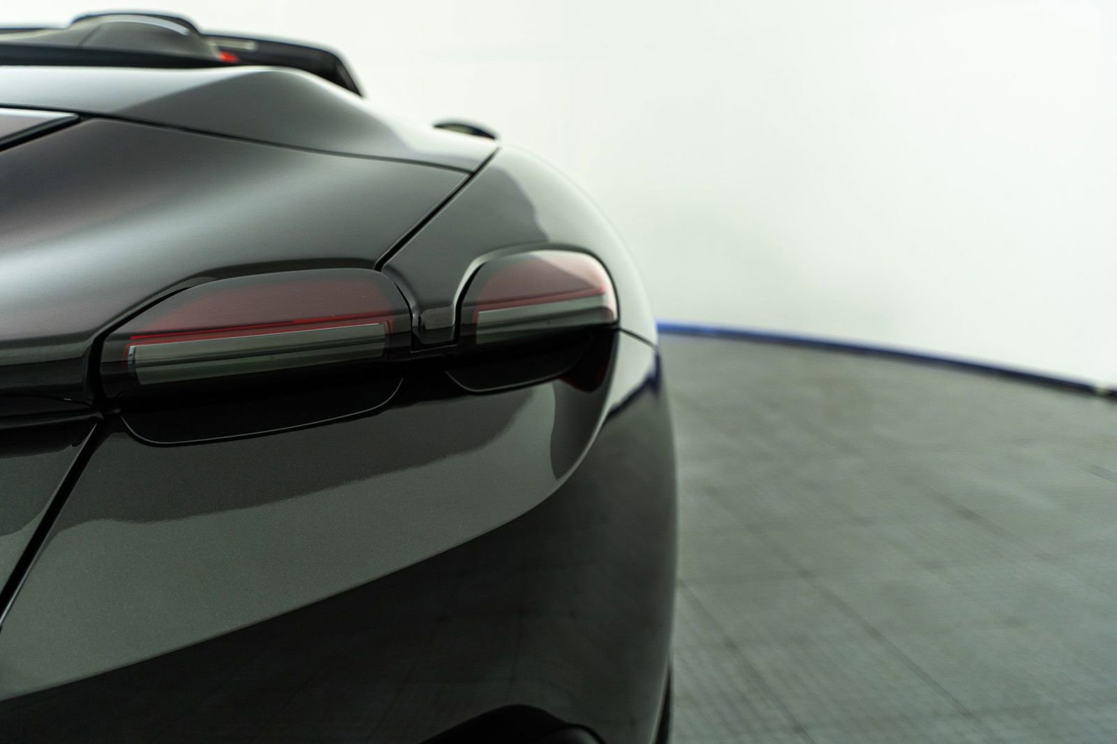 Certified 2025 Ferrari Roma Spider RWD image 14