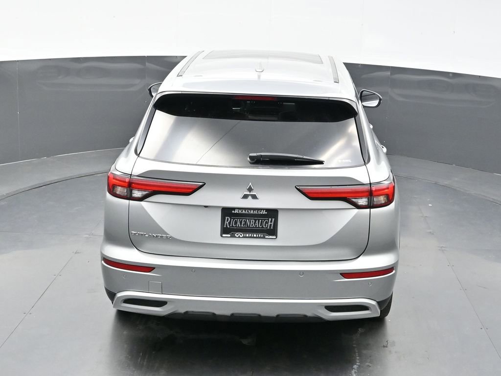 Used 2024 Mitsubishi Outlander SE image 42