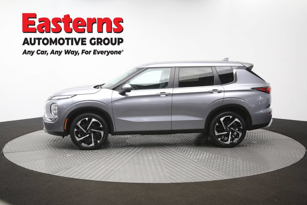 Used 2024 Mitsubishi Outlander SE FWD image 58