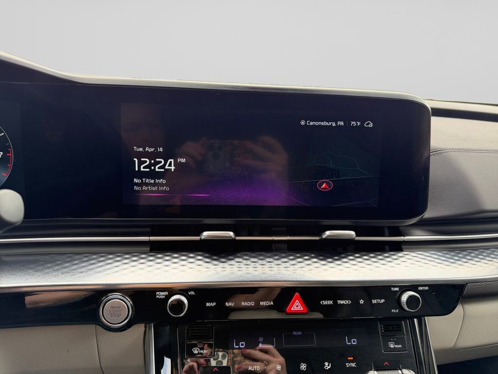 Certified 2024 Kia Carnival SX Prestige image 21