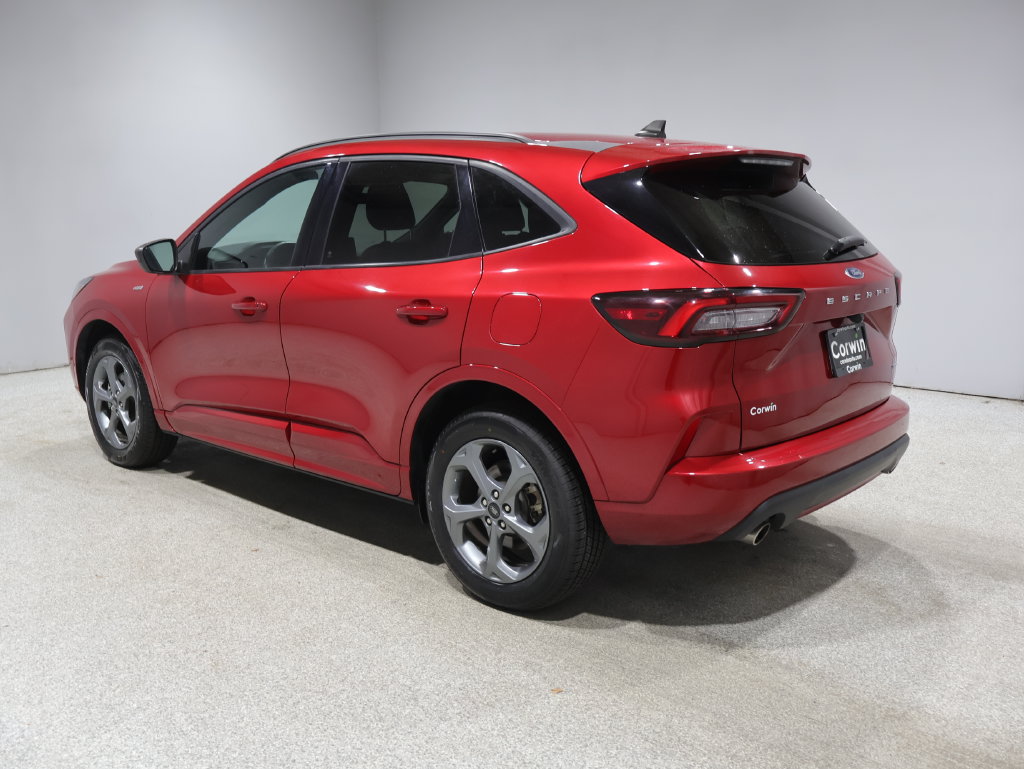 Used 2024 Ford Escape ST-Line AWD/4WD image 4