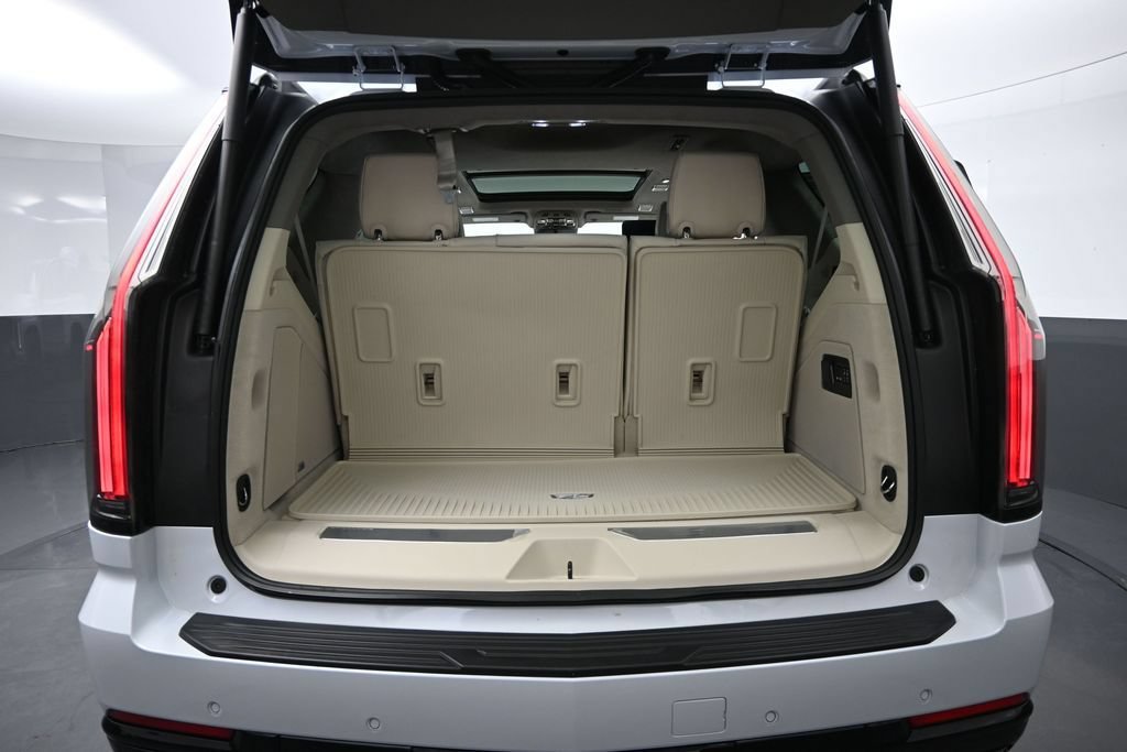 New 2026 Cadillac Escalade Platinum Sport AWD/4WD image 19