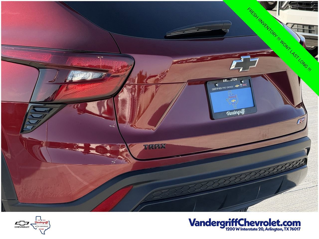Used 2024 Chevrolet Trax RS FWD image 6