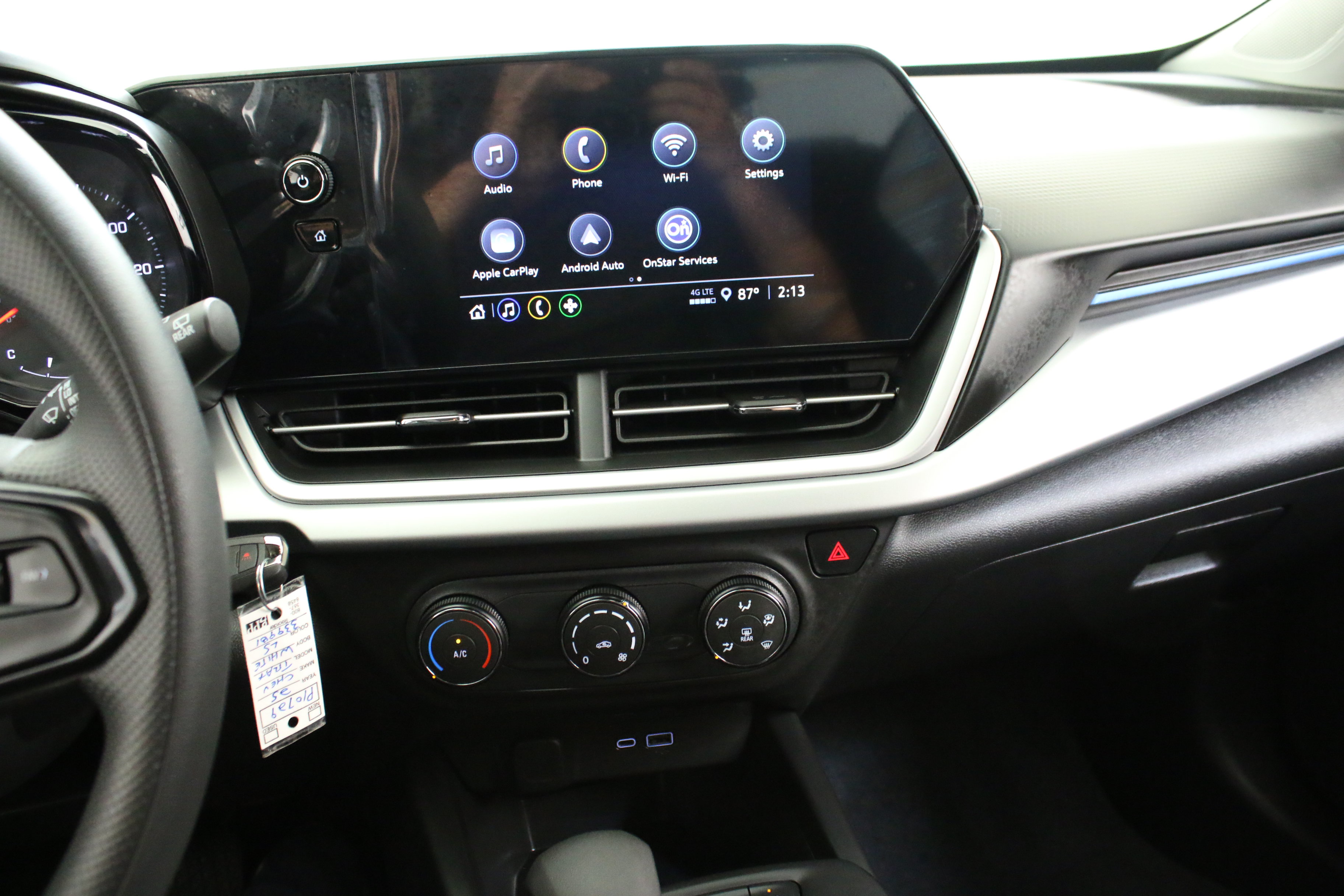 Certified 2025 Chevrolet Trax LS FWD image 18